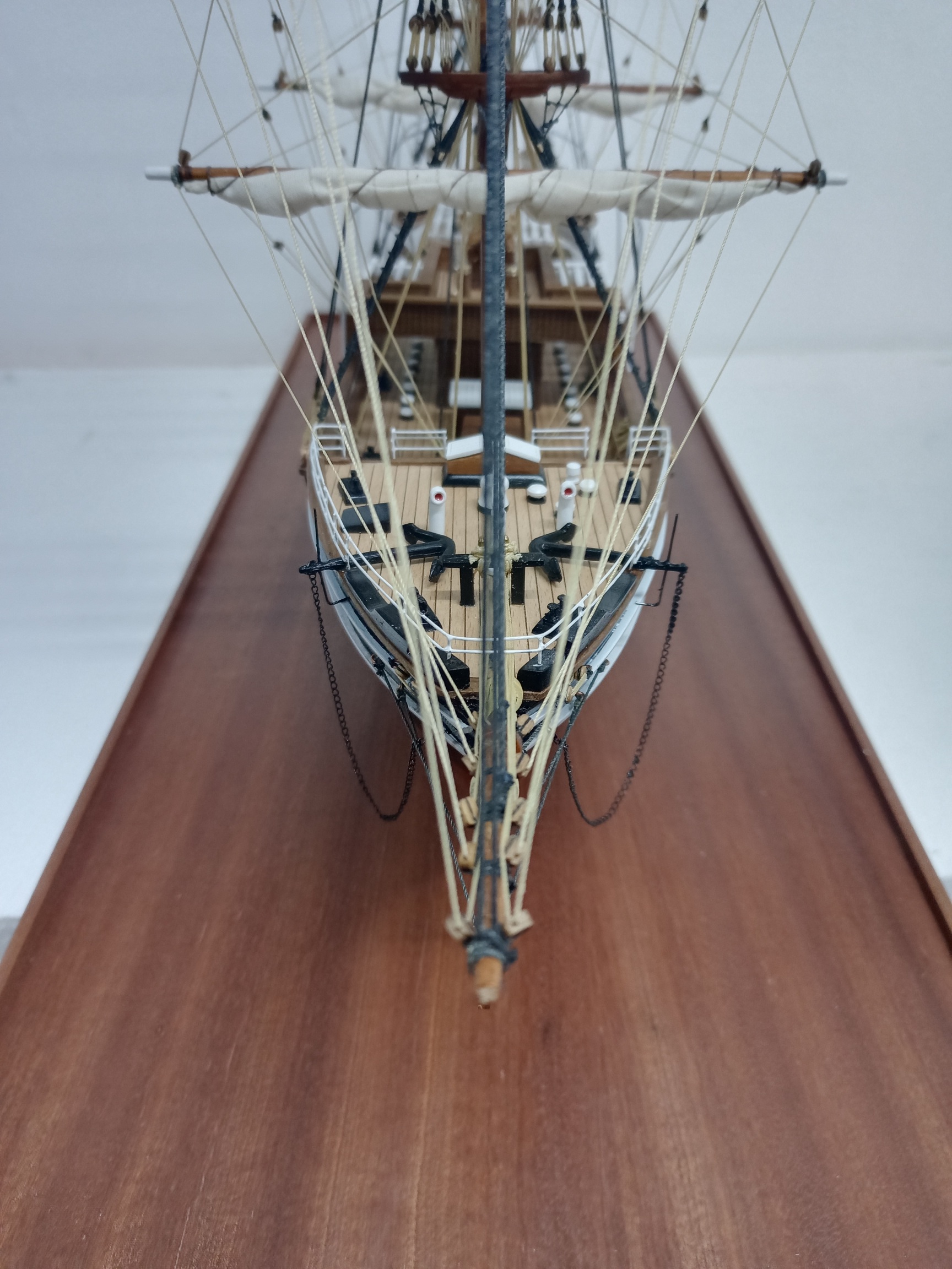 RRS Discovery Model Ship - PSM9275 - Image 24