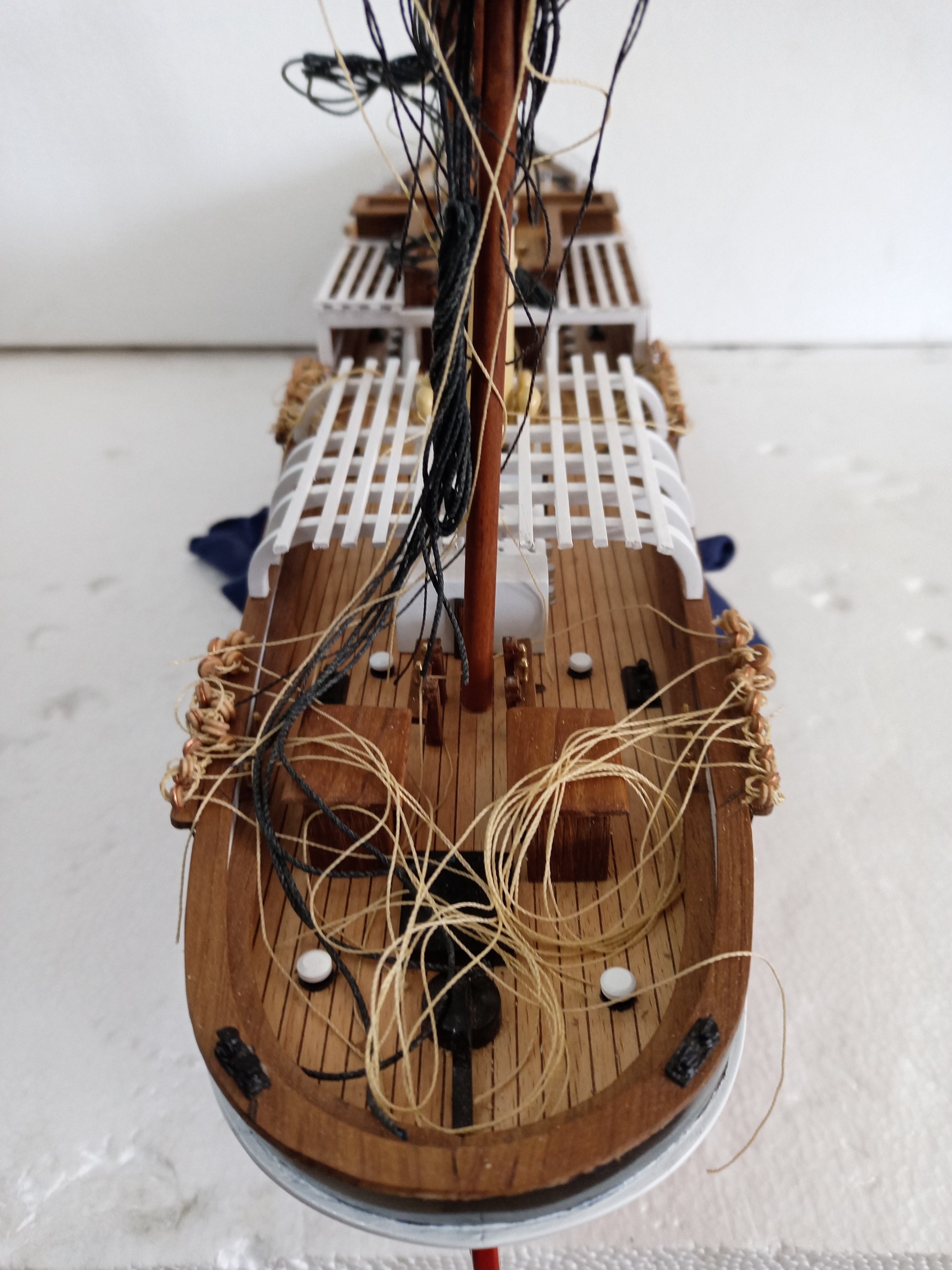 RRS Discovery Model Ship - PSM9275 - Image 18