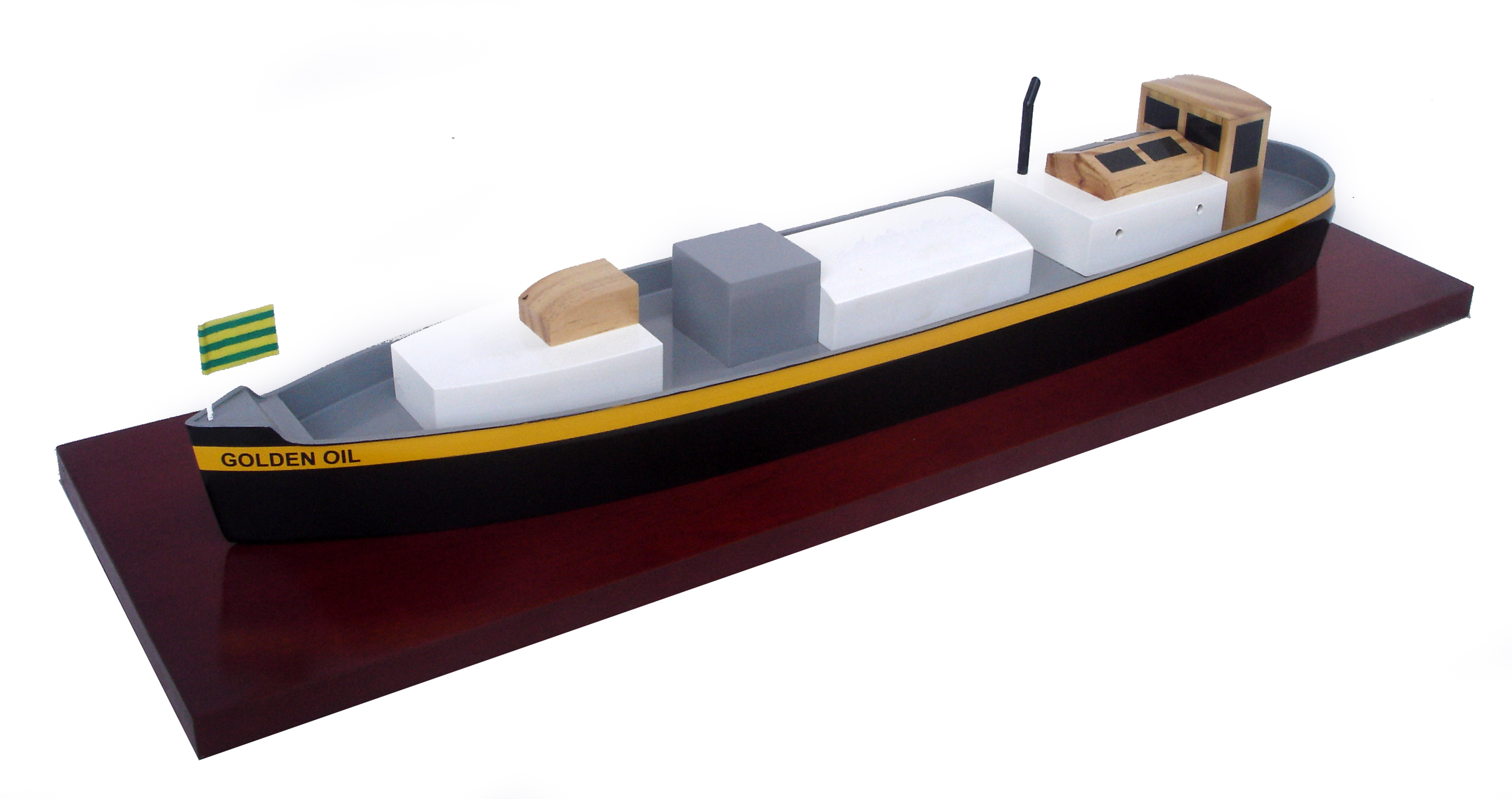 Golden Oil Tintin Model Ship - GN - Image 3