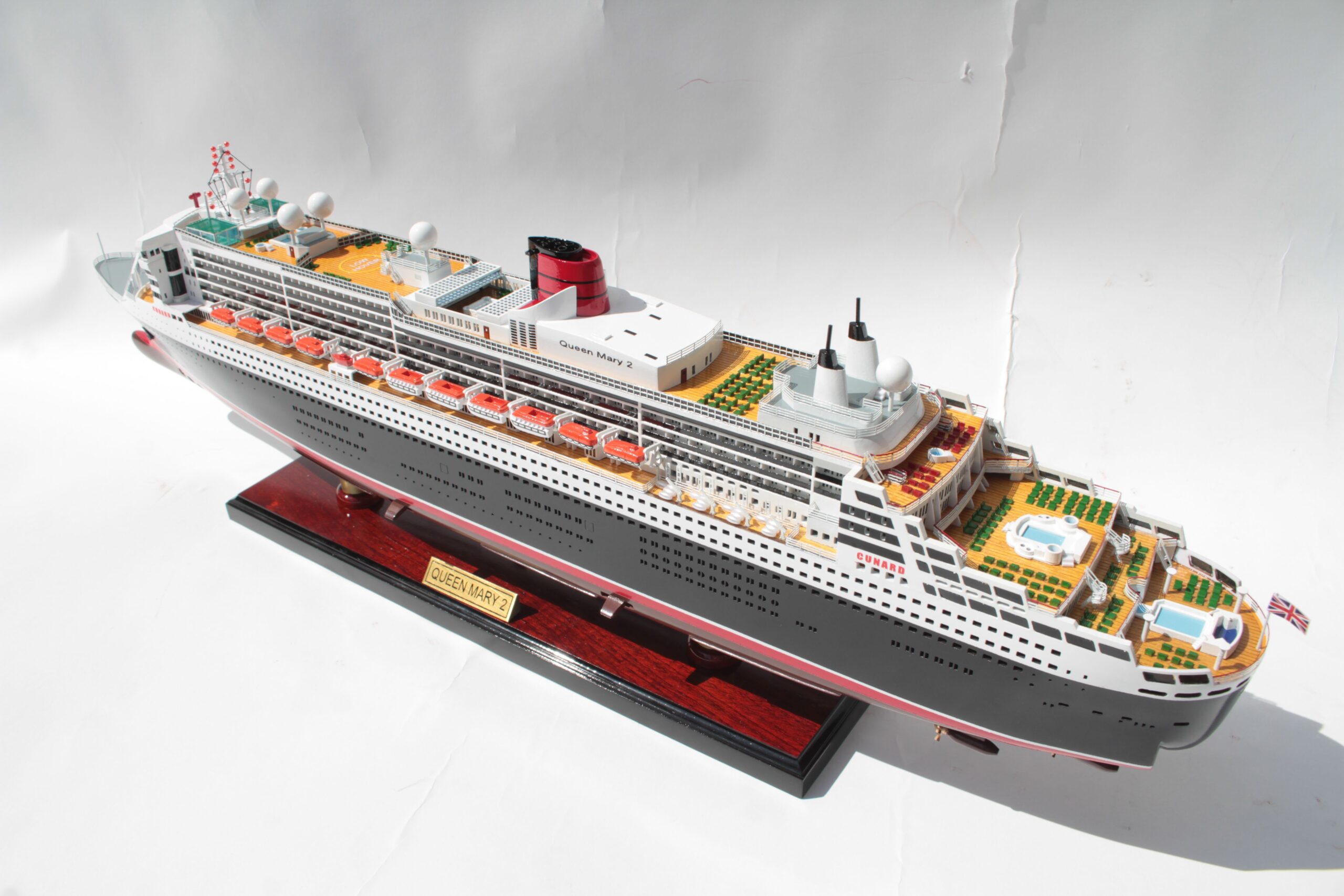 Queen Mary 2 Special Edition – GN - Image 7