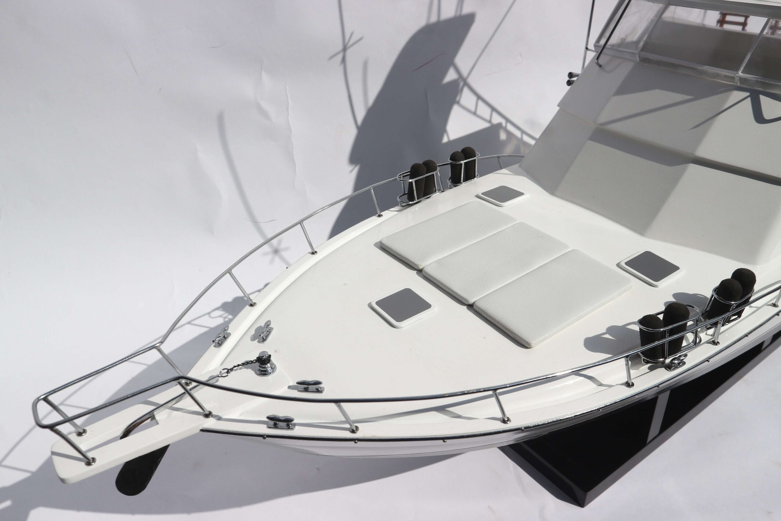 Viking 47 Model Ship - GN - Image 5
